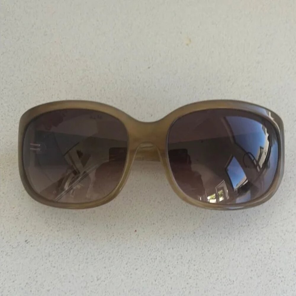 Pre-Loved Fossil Brown Sunglasses